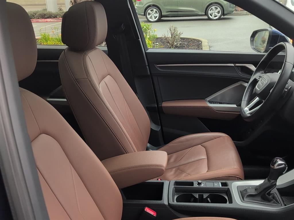 2022 Audi Q3 S line Premium