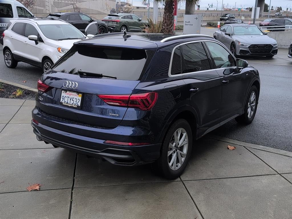 2022 Audi Q3 S line Premium