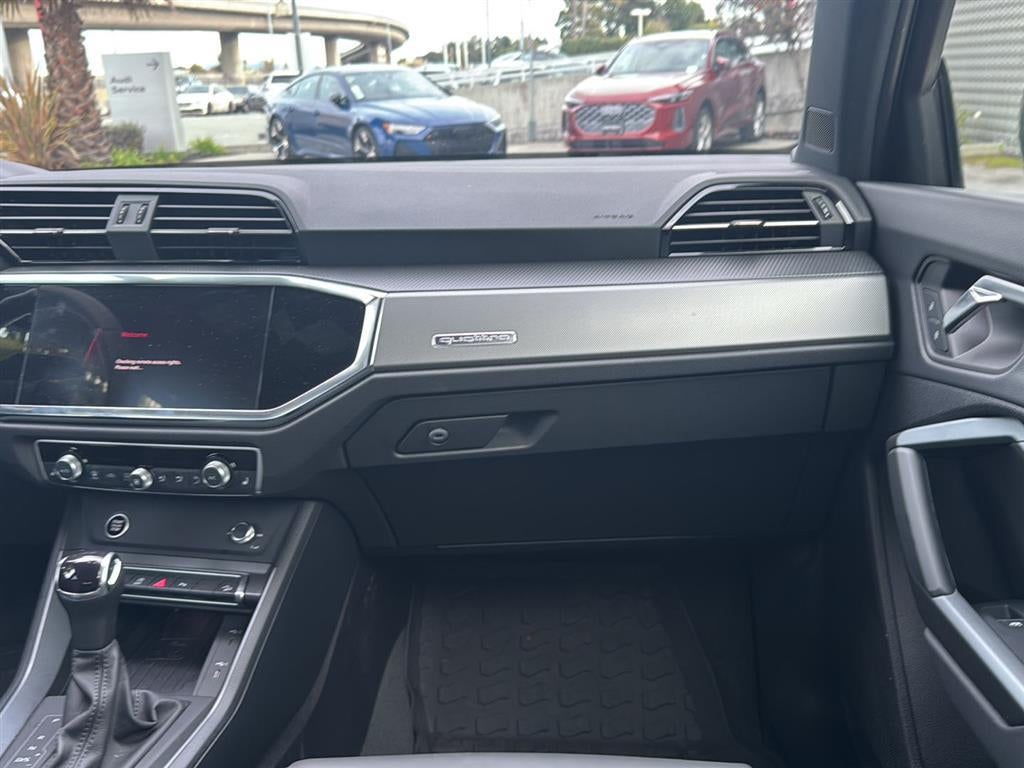 2025 Audi Q3 S line Premium