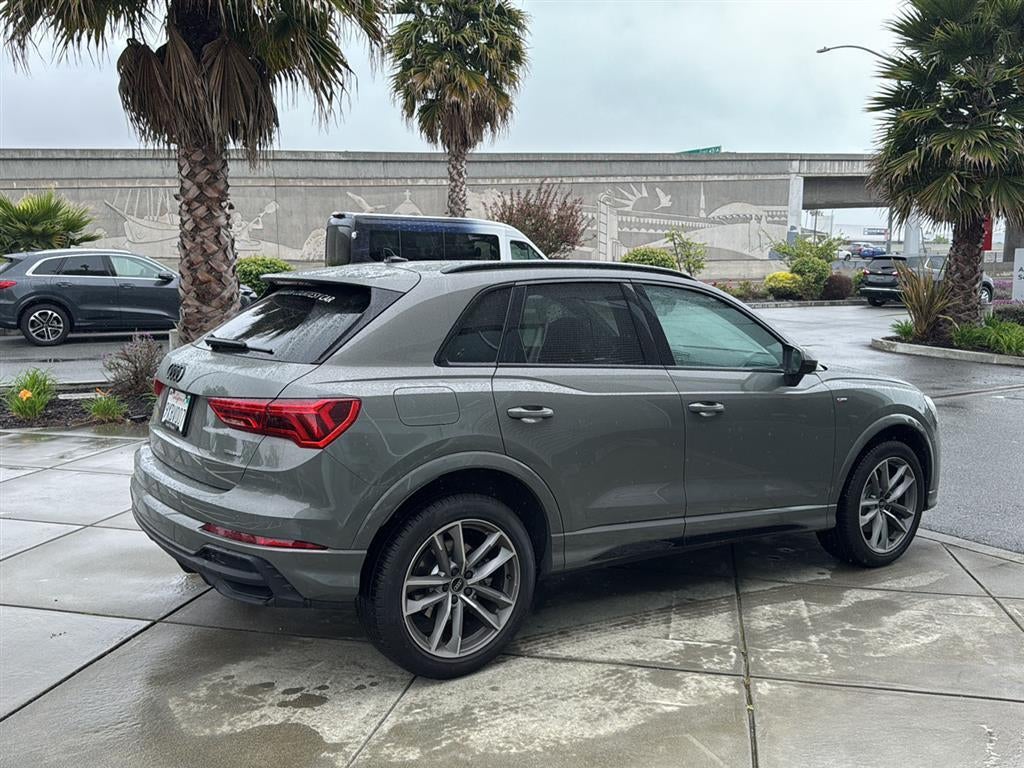 2025 Audi Q3 S line Premium