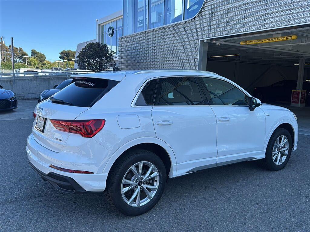2025 Audi Q3 S line Premium