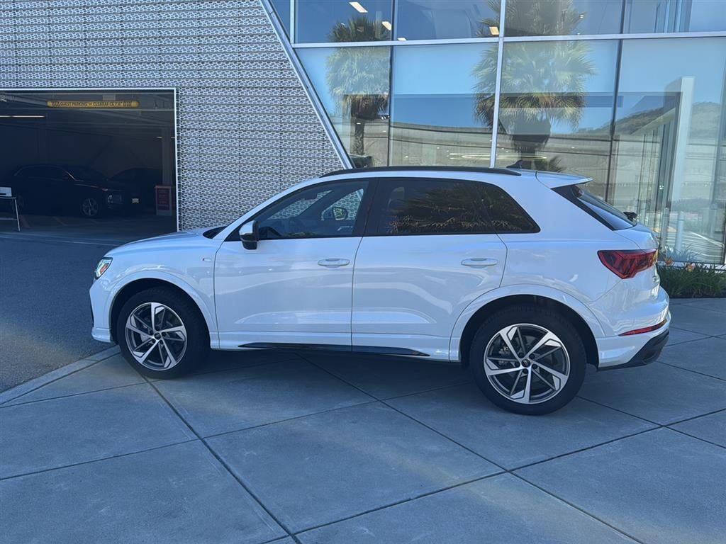 2025 Audi Q3 S line Premium