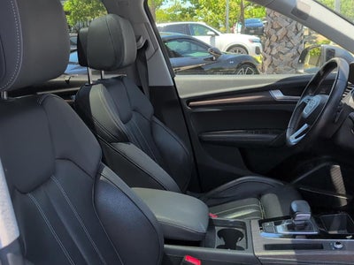 2023 Audi Q5 S line Premium Plus