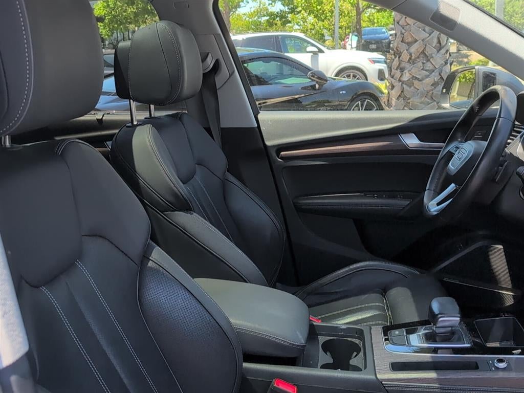 2023 Audi Q5 S line Premium Plus