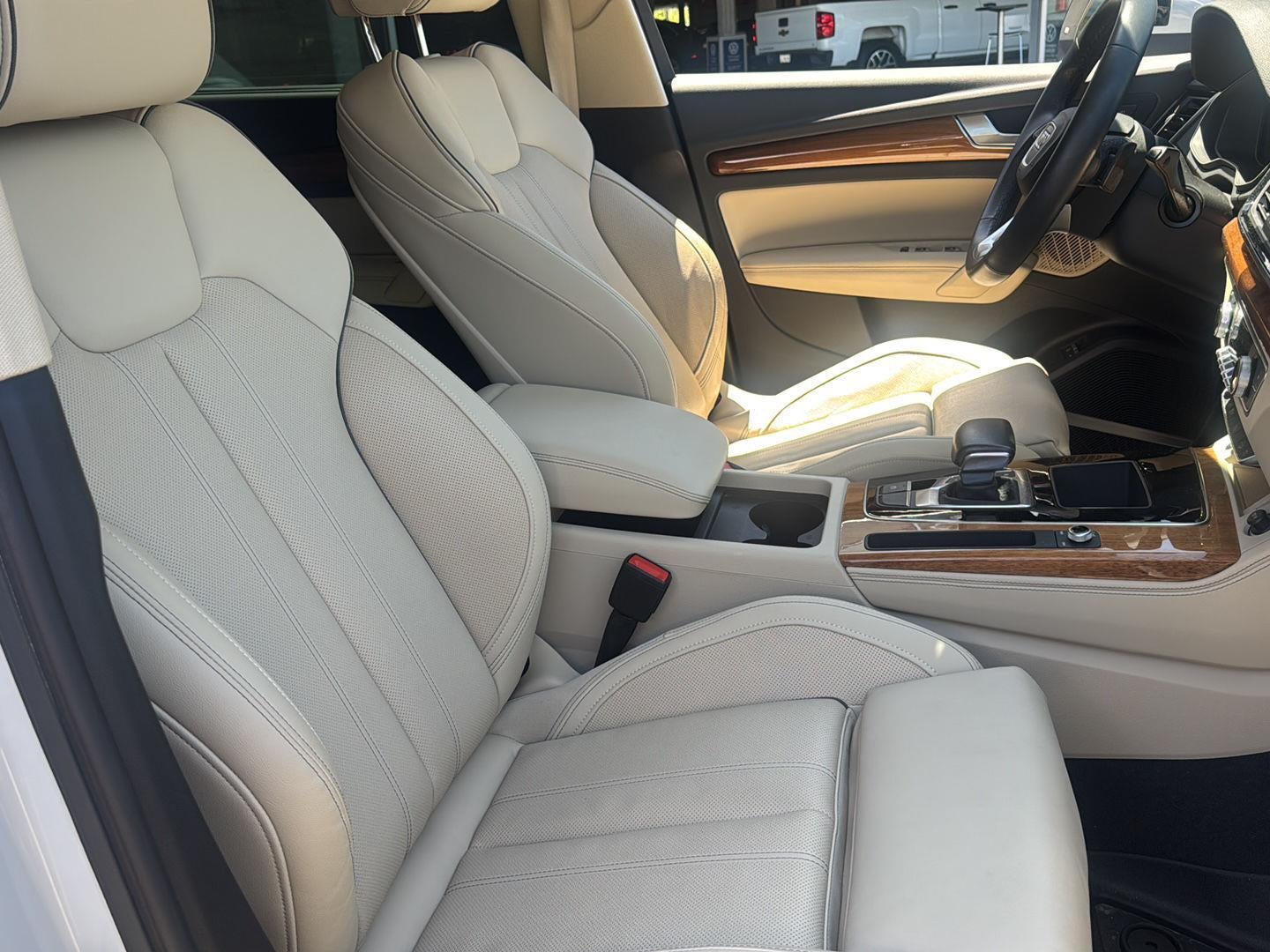 2023 Audi Q5 S line Premium Plus