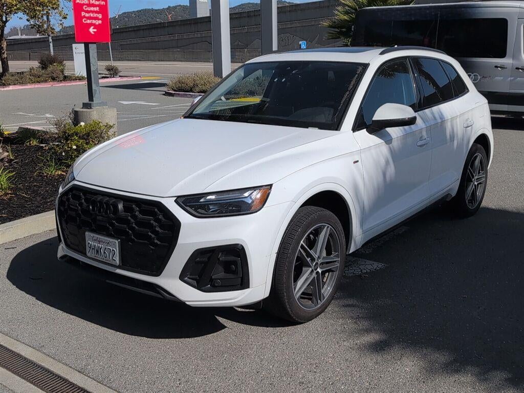 2023 Audi Q5 S line Premium Plus