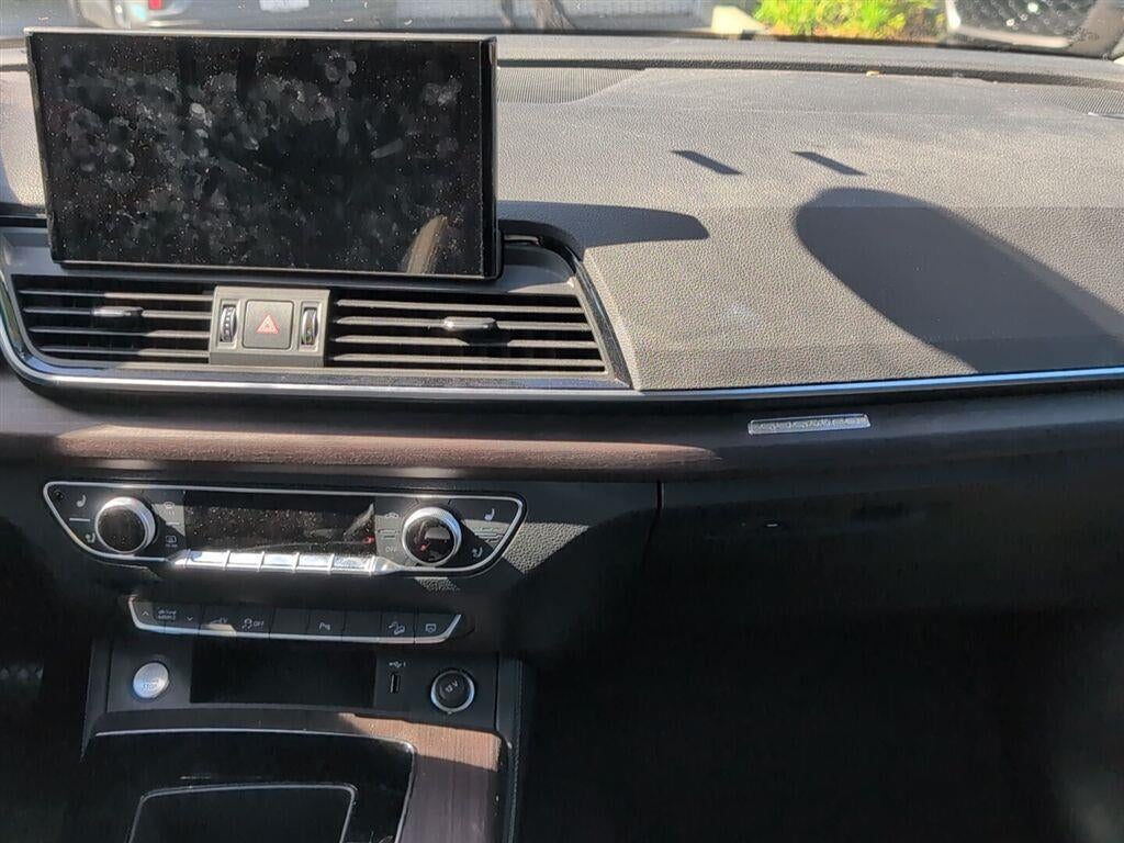 2023 Audi Q5 S line Premium Plus
