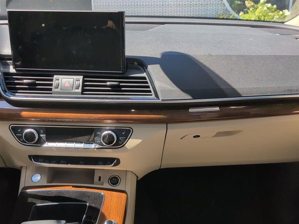 2024 Audi Q5 S line Premium Plus