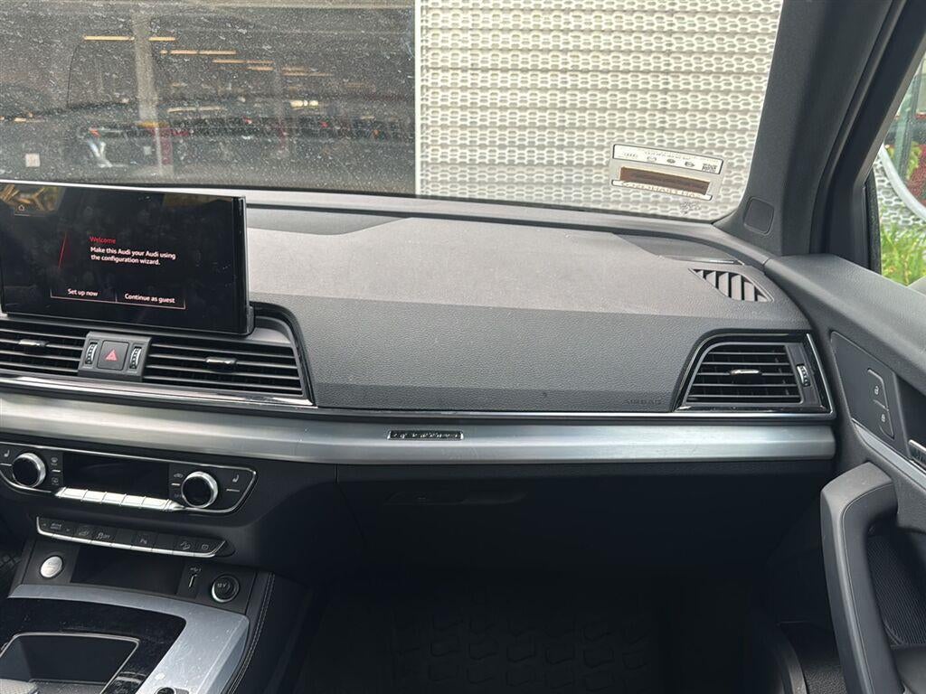 2023 Audi Q5 S line Premium Plus