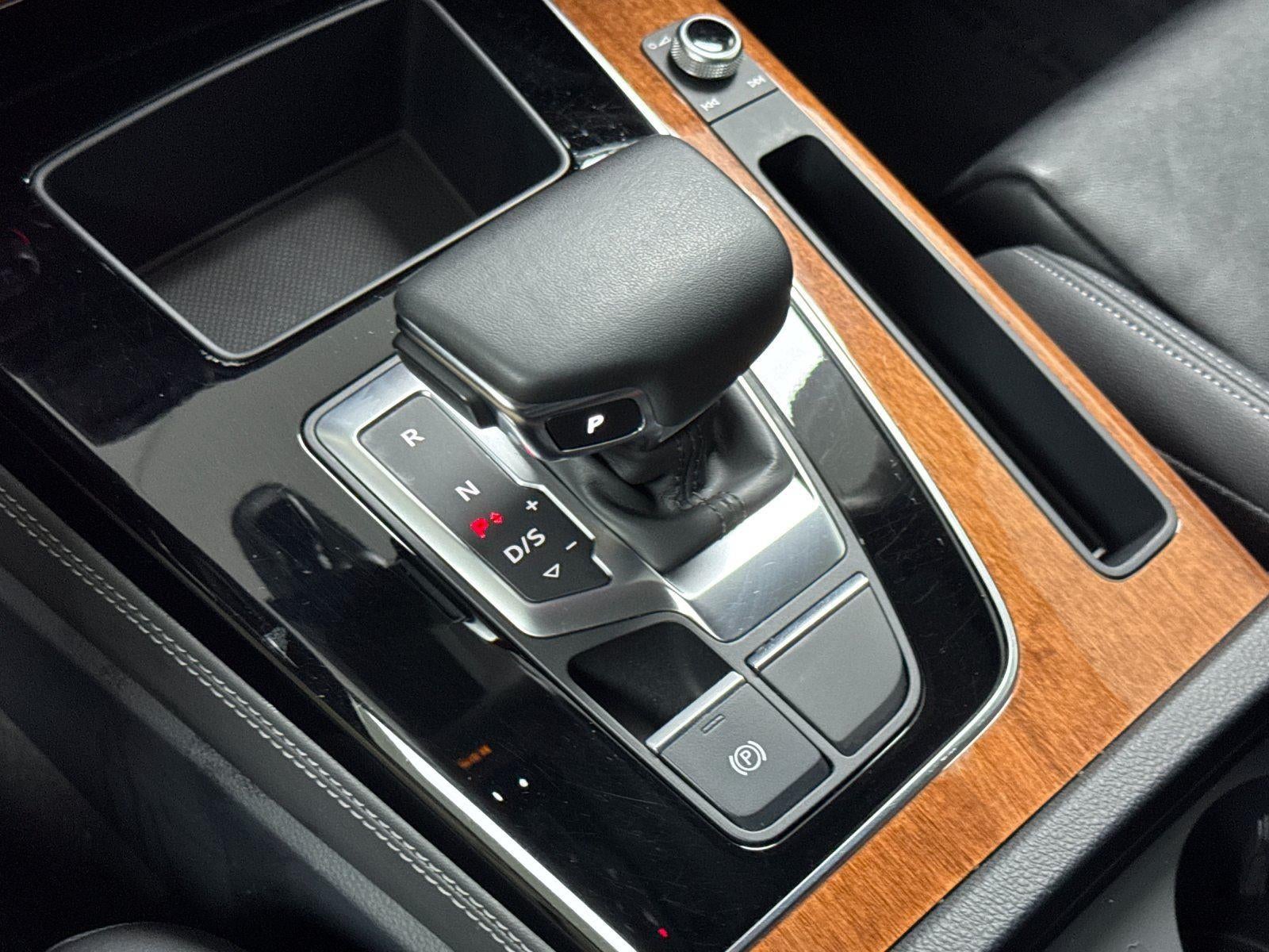 2023 Audi Q5 S line Premium Plus