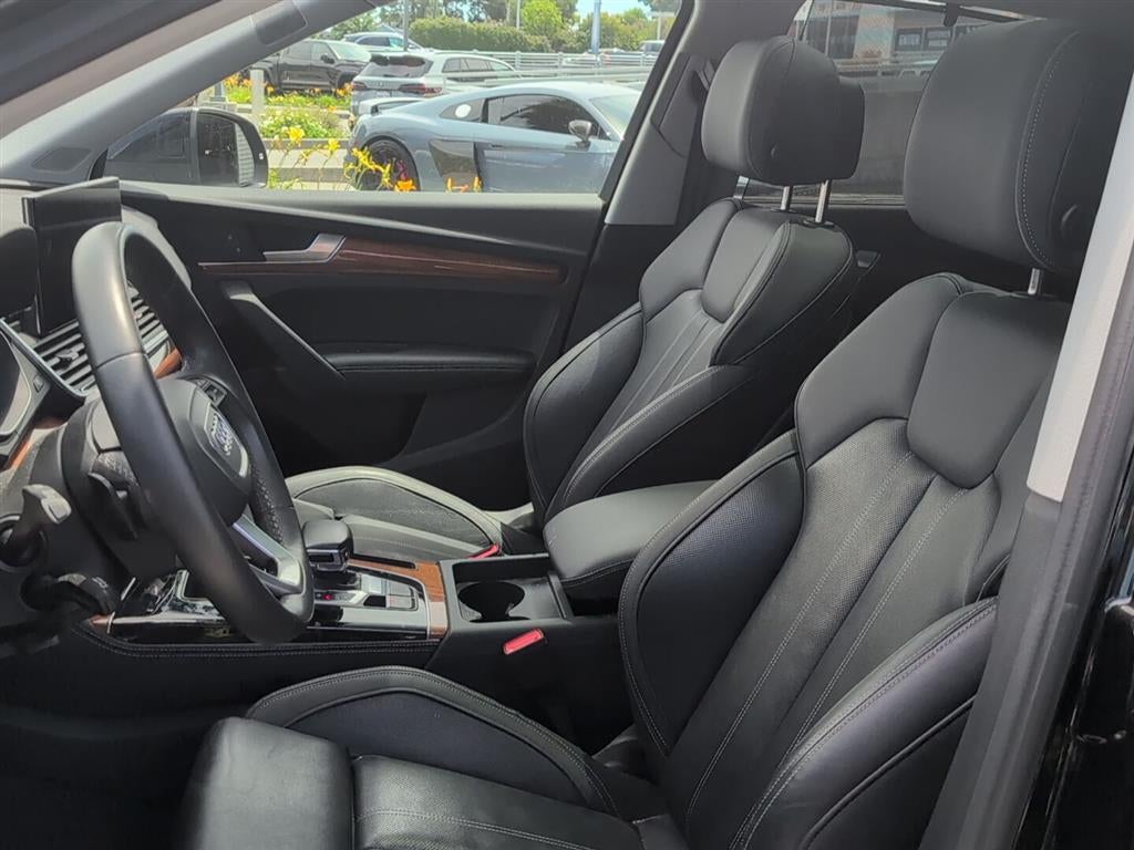 2023 Audi Q5 S line Premium Plus