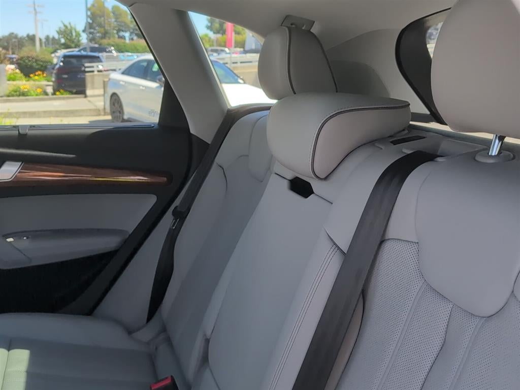 2024 Audi Q5 S line Premium Plus