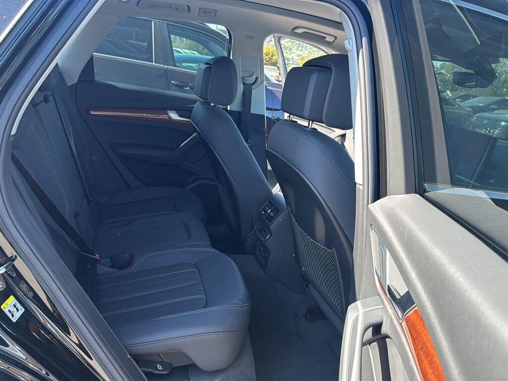 2023 Audi Q5 S line Premium Plus