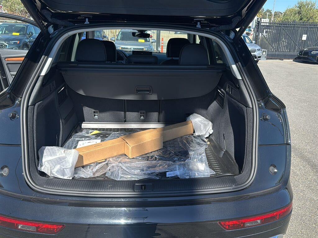 2023 Audi Q5 S line Premium Plus