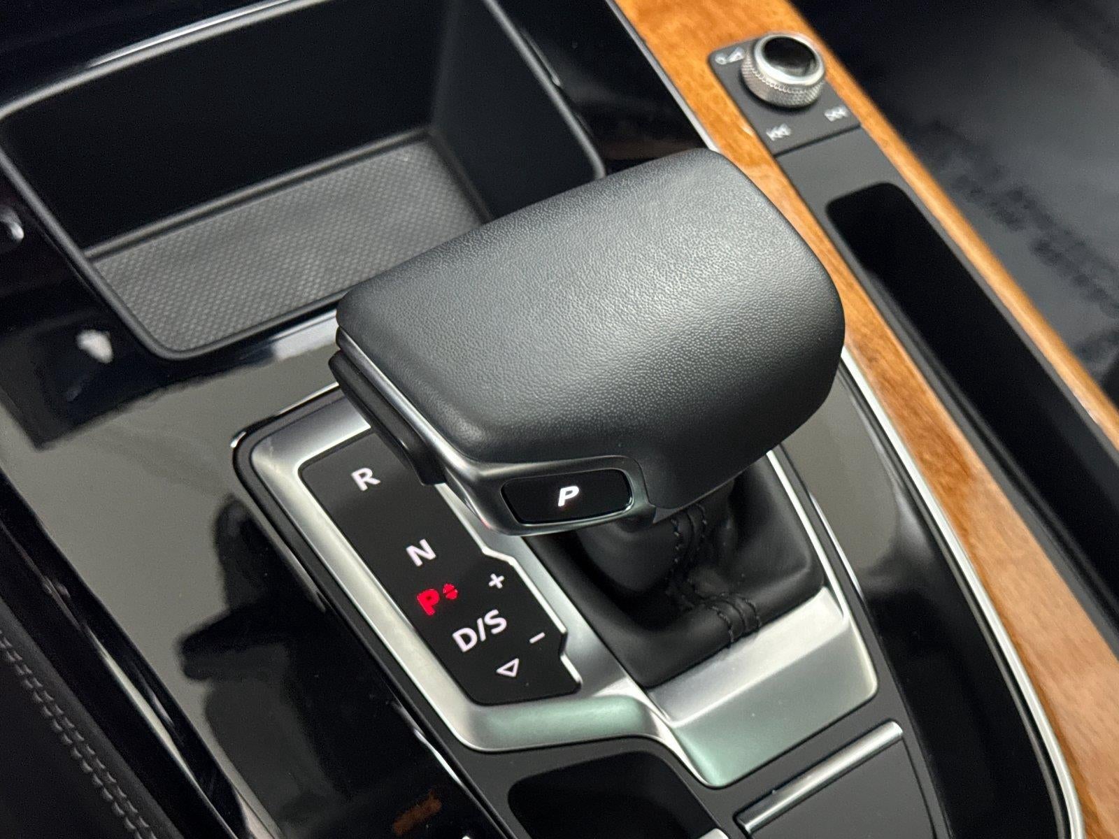 2023 Audi Q5 S line Premium Plus