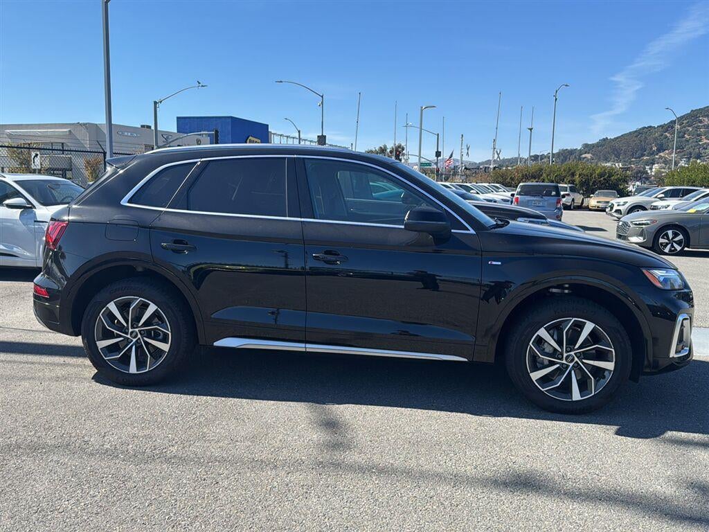 2023 Audi Q5 S line Premium Plus