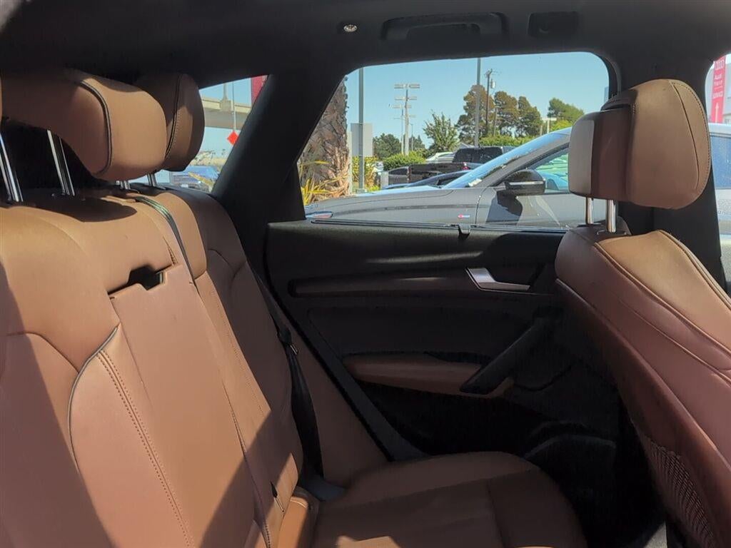2023 Audi Q5 S line Premium Plus