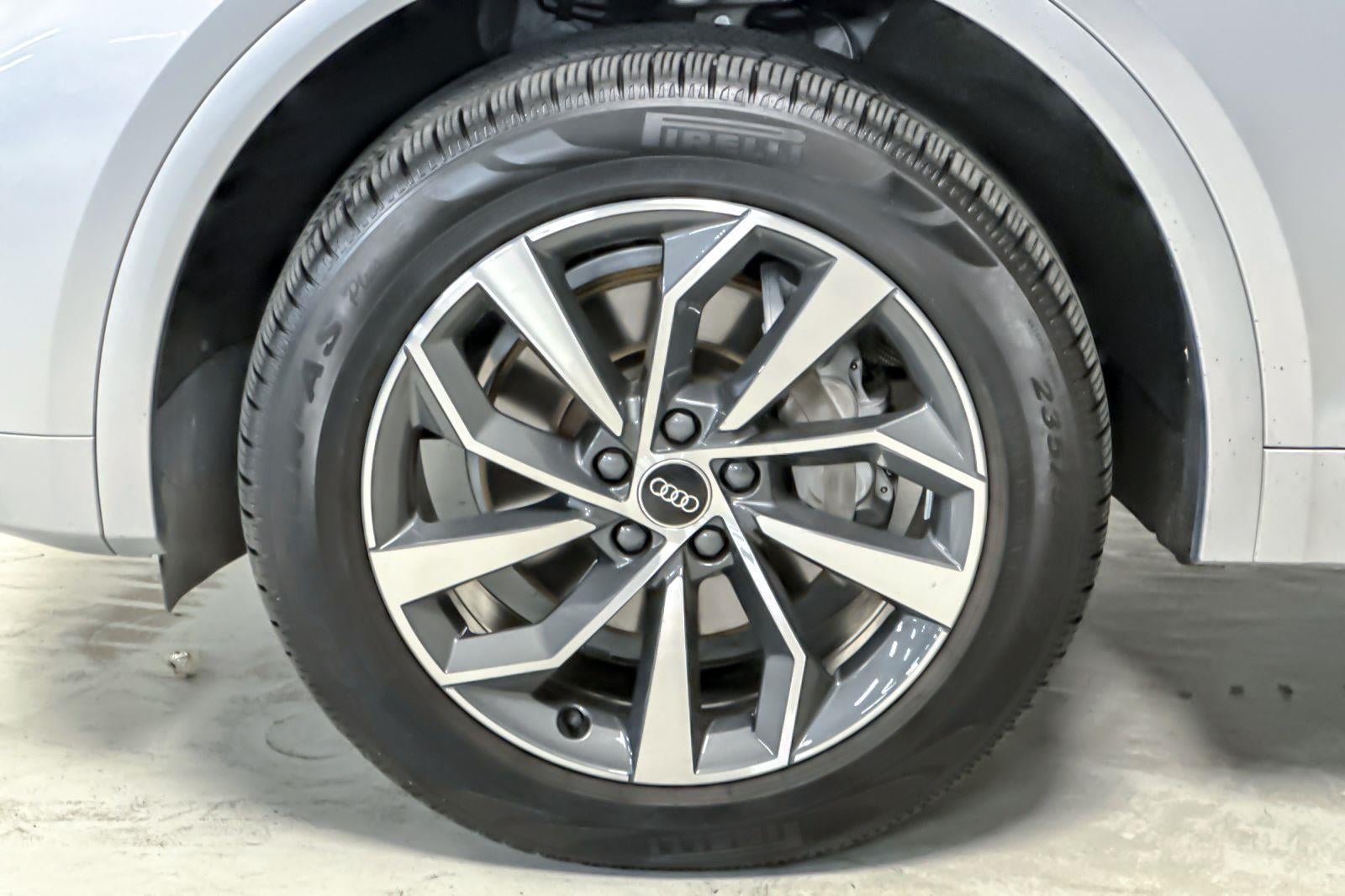 2023 Audi Q5 S line Premium Plus