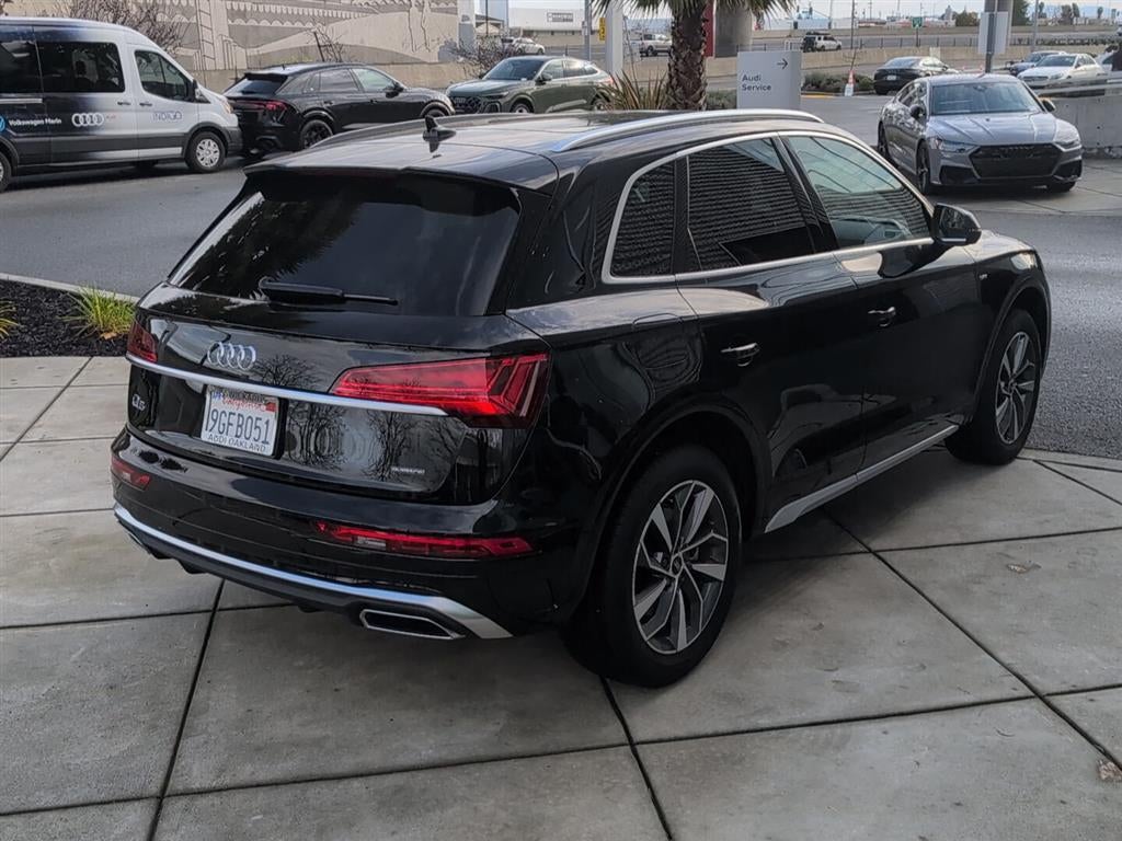 2023 Audi Q5 S line Premium Plus