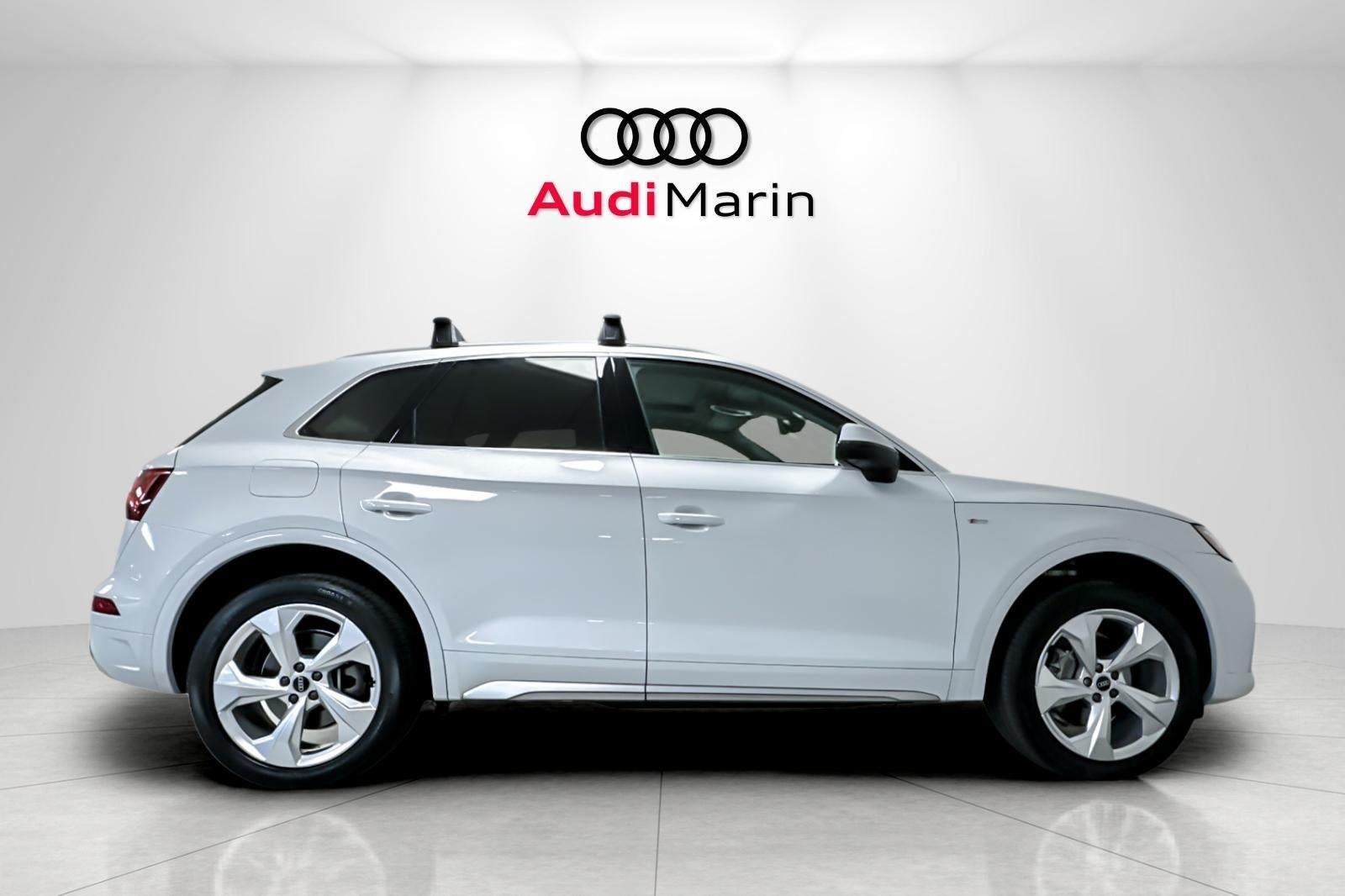 2022 Audi Q5 S line Premium Plus