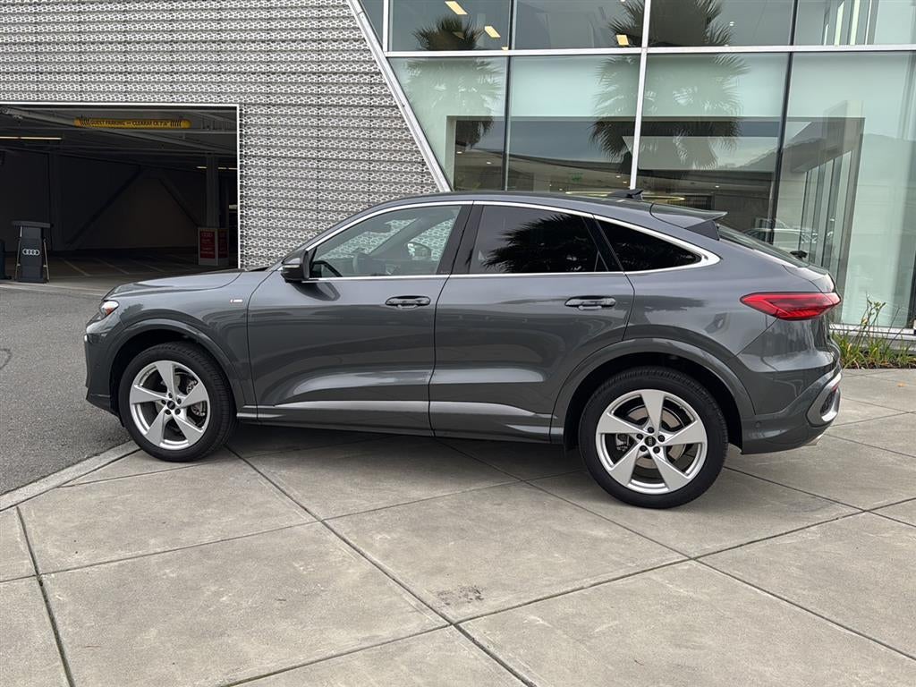 2025 Audi Q5 Sportback Premium Plus