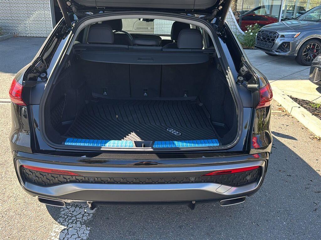 2026 Audi Q5 Sportback Premium Plus