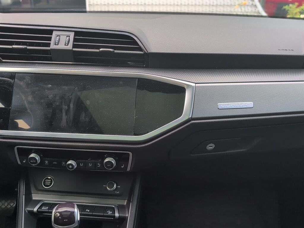 2024 Audi Q3 S line Premium Plus