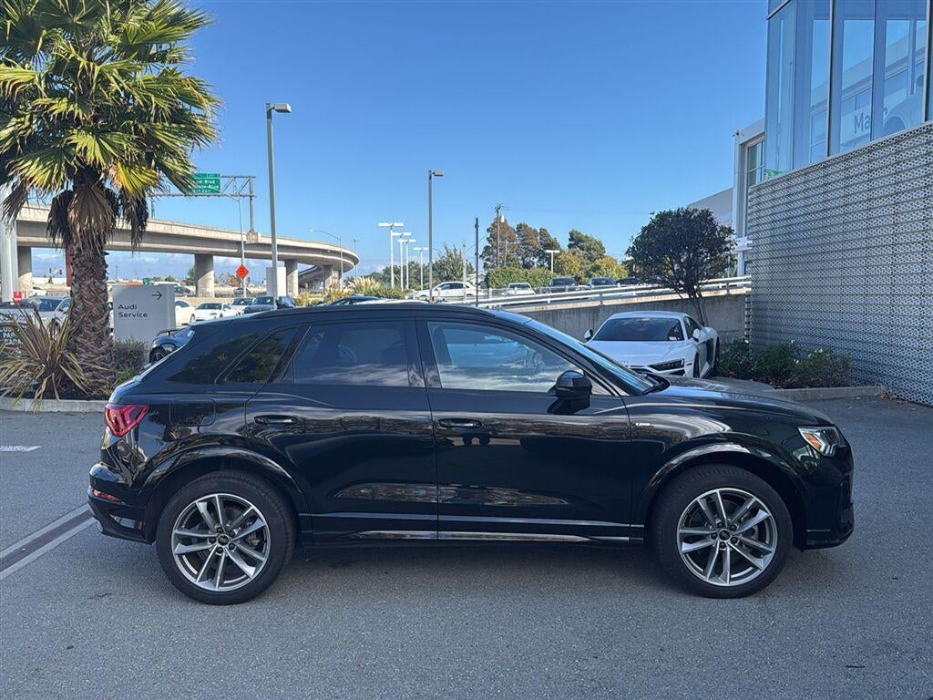 2024 Audi Q3 S line Premium Plus