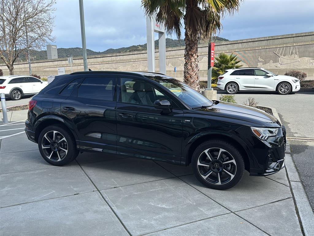 2025 Audi Q3 S line Premium Plus