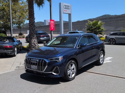 2024 Audi Q3 S line Premium Plus