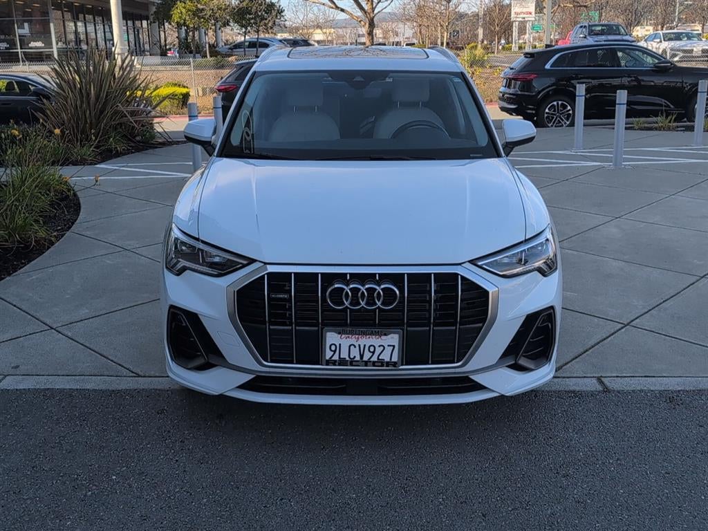 2024 Audi Q3 S line Premium Plus