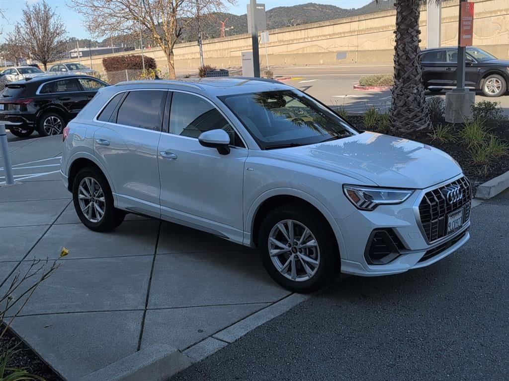 2024 Audi Q3 S line Premium Plus