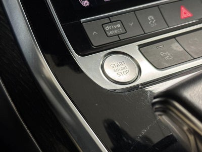 2019 Audi Q8 Premium Plus