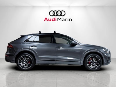 2019 Audi Q8 Premium Plus