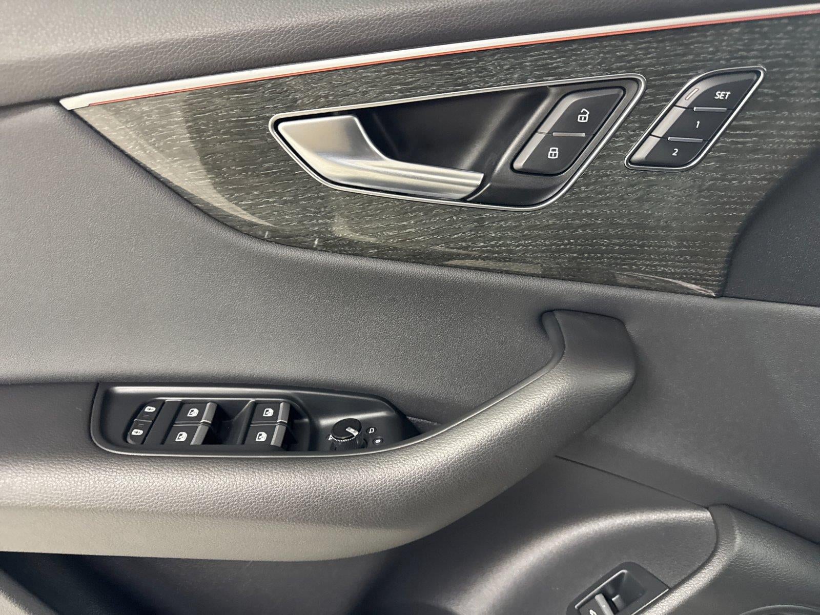 2020 Audi Q8 Premium Plus