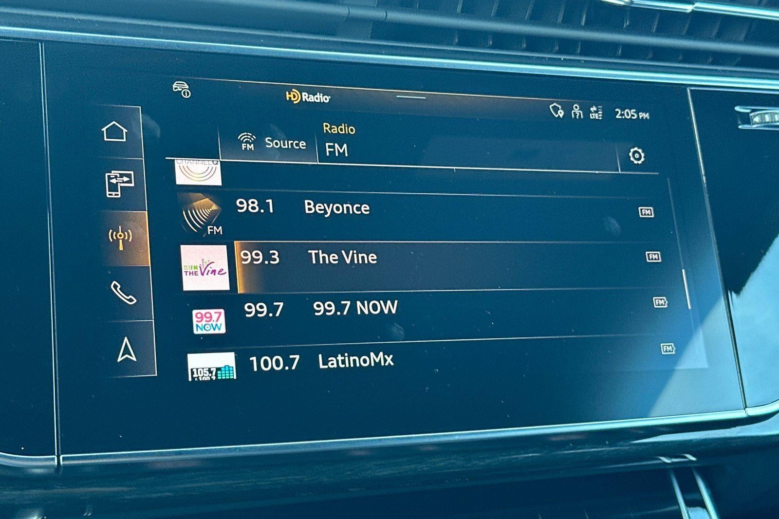 2025 Audi Q8 Premium Plus