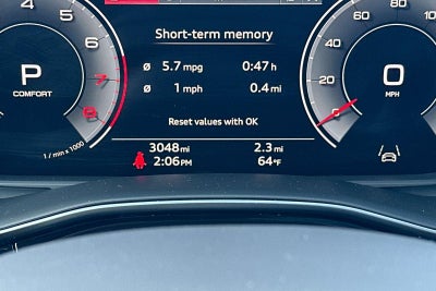 2025 Audi Q8 Premium Plus