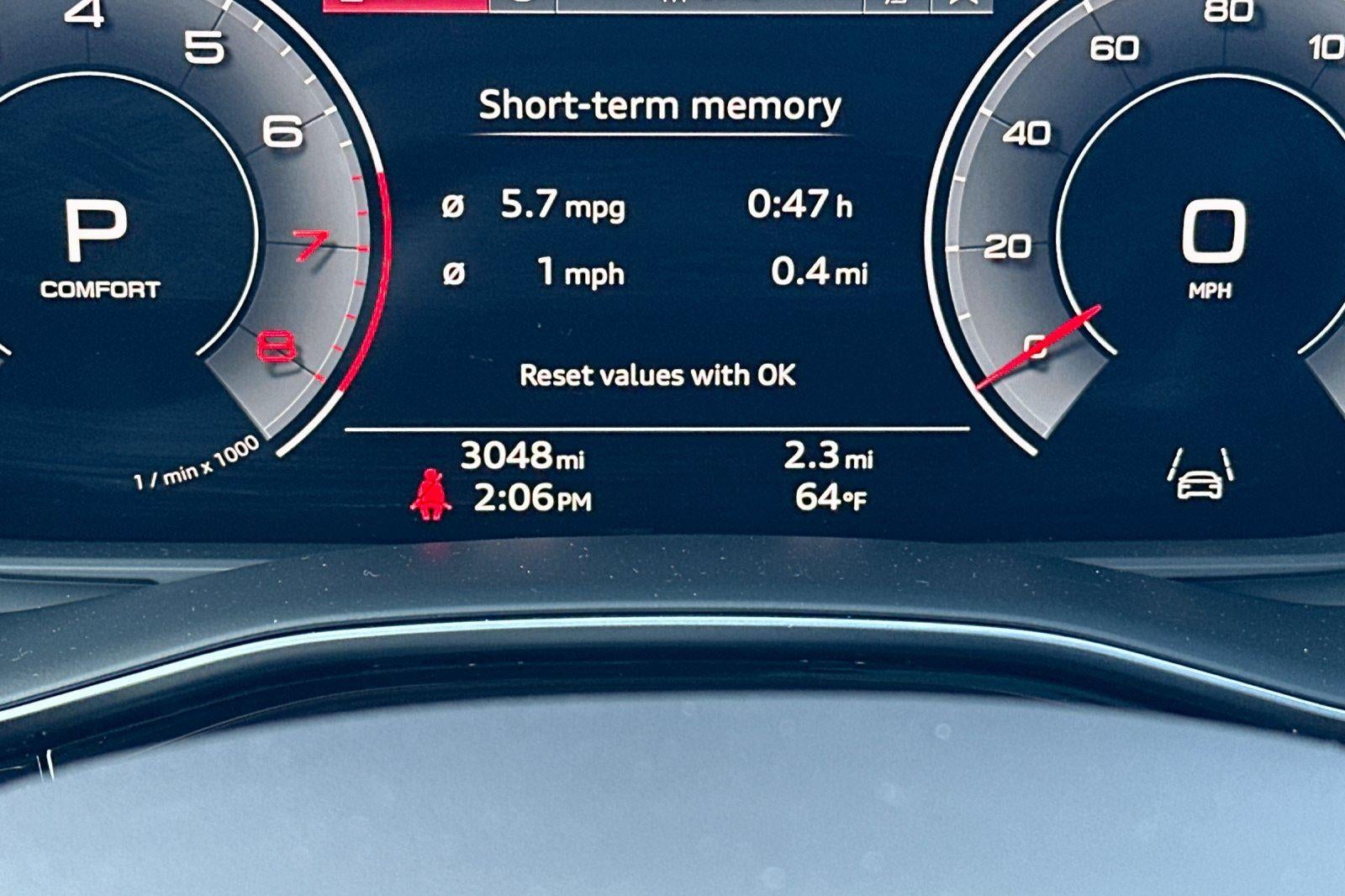 2025 Audi Q8 Premium Plus