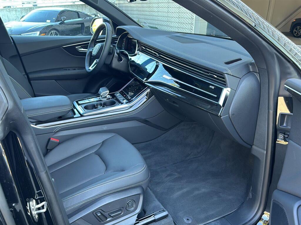 2026 Audi Q8 Premium Plus