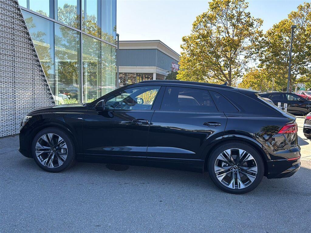 2026 Audi Q8 Premium Plus