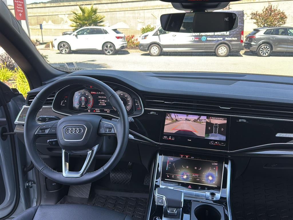 2025 Audi Q8 Premium Plus