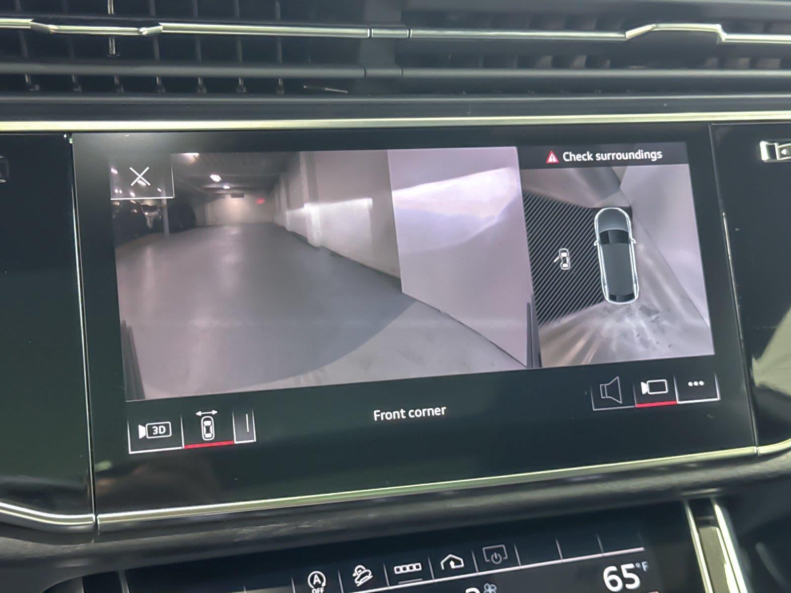 2023 Audi Q8 Premium Plus