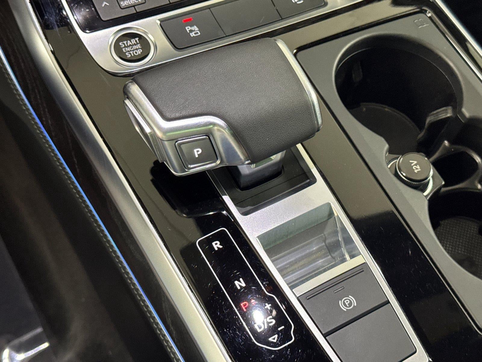 2023 Audi Q8 Premium Plus