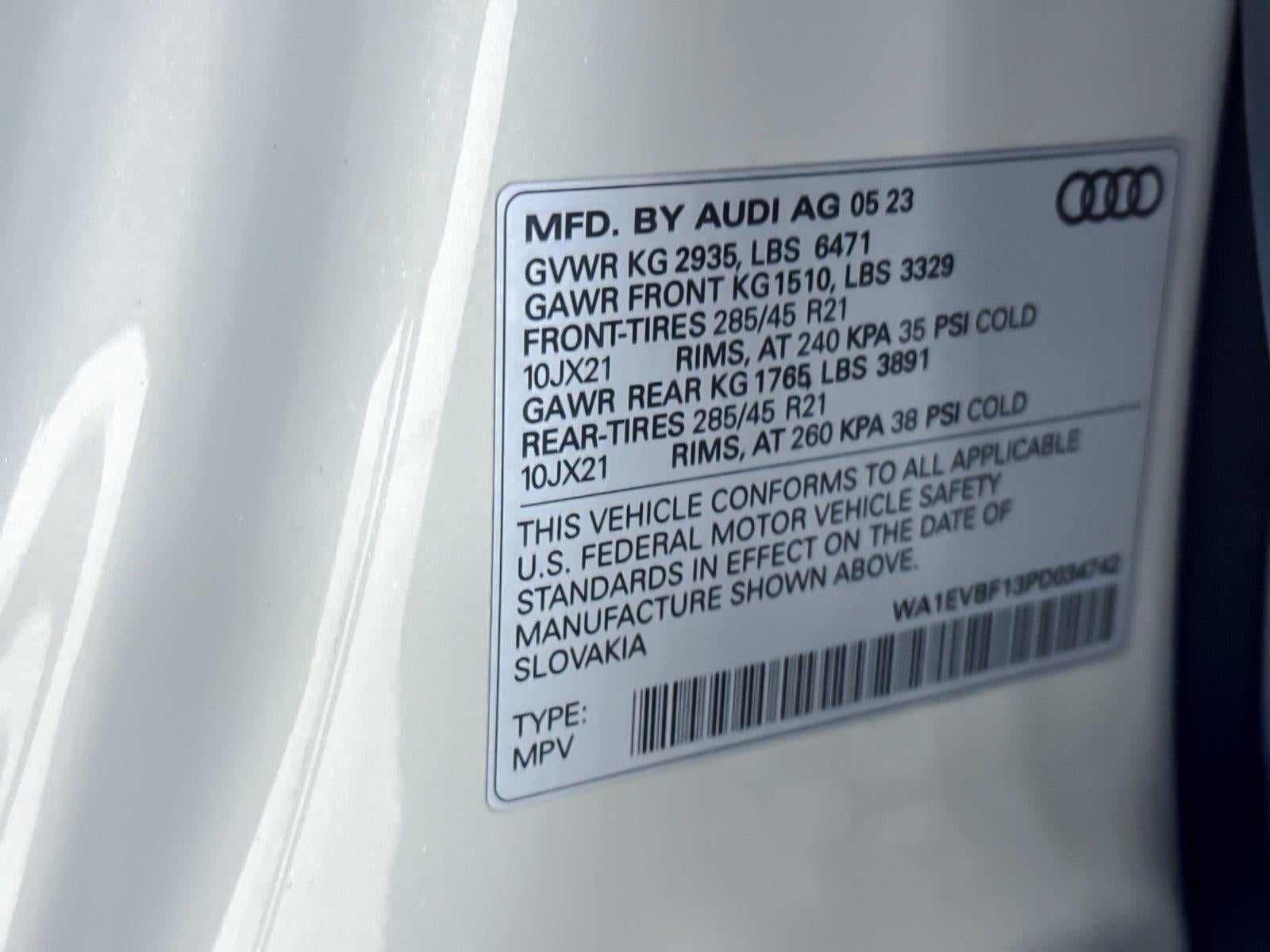 2023 Audi Q8 Premium Plus