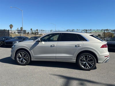 2023 Audi Q8 Premium Plus