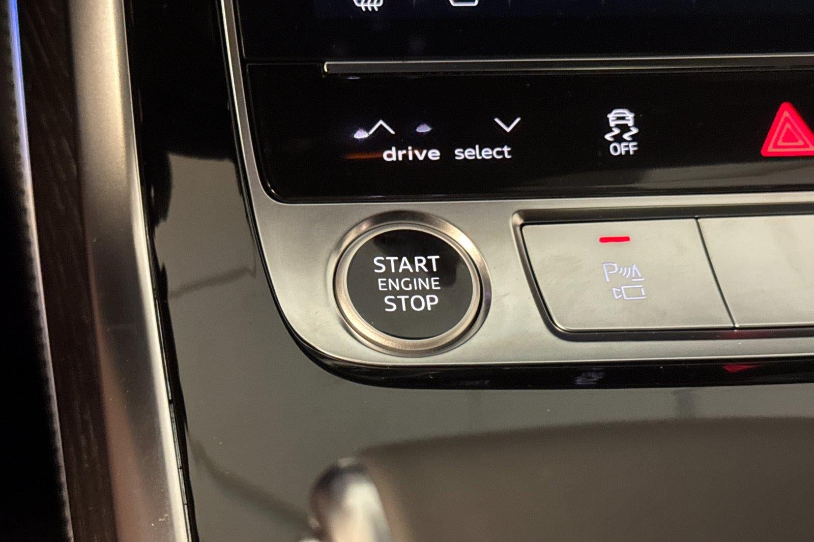 2026 Audi Q8 Premium Plus