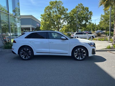 2026 Audi Q8 Premium Plus