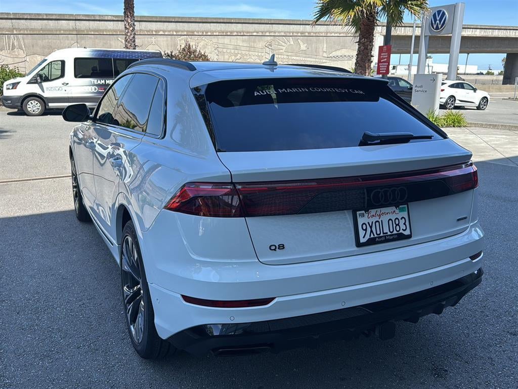 2026 Audi Q8 Premium Plus
