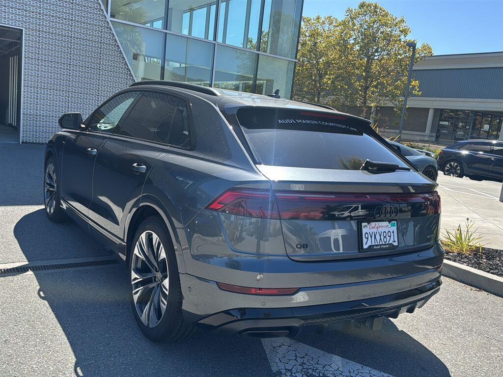 2026 Audi Q8 Premium Plus