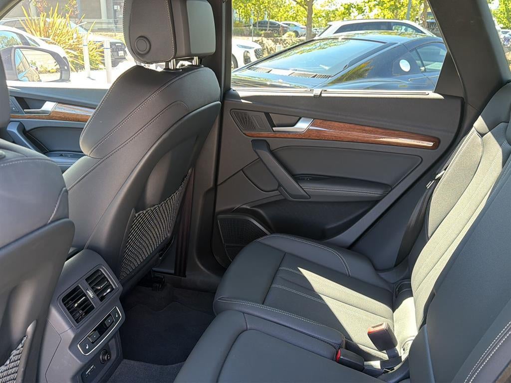 2024 Audi Q5 S line Prestige